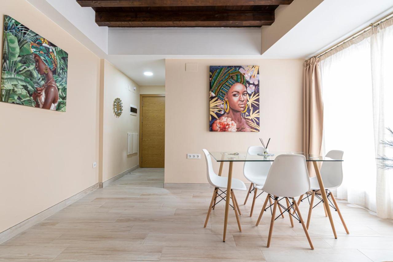 Allo Apartments Plateros Centro Jacuzzi Comunitario Jerez de la Frontera Luaran gambar